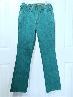 Wrangler x Lainey Wilson High-Waist Boot‎ Hugger Jeans, Size 28×32
